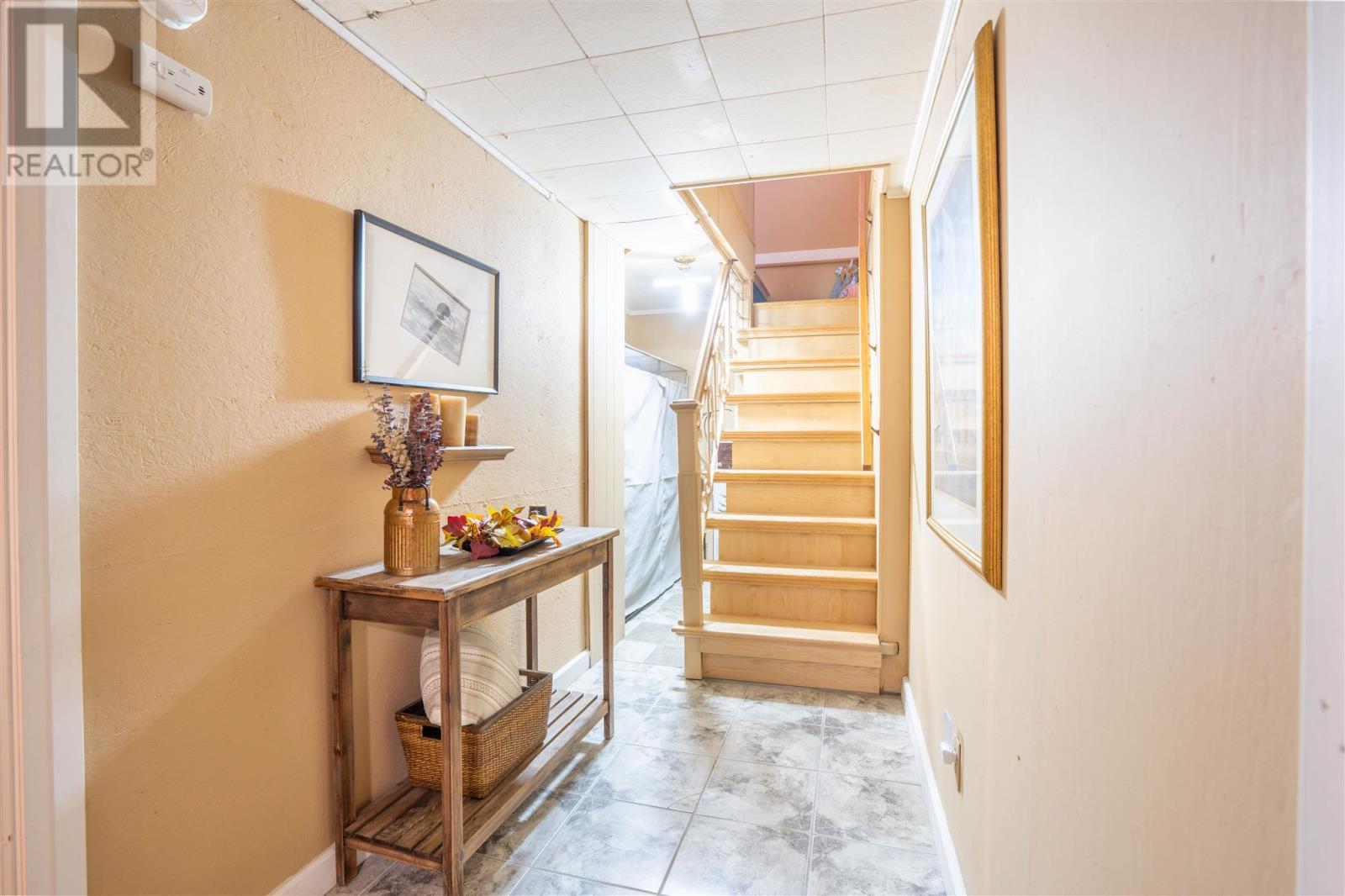 182 Lake ST - 20