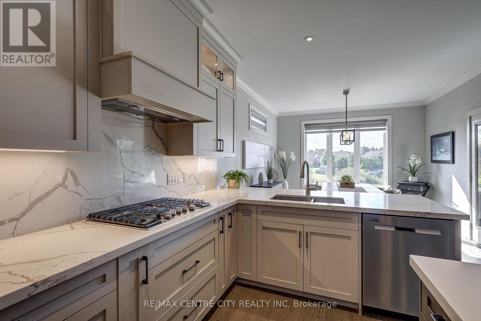 151 Robin Ridge Drive — photo 21
