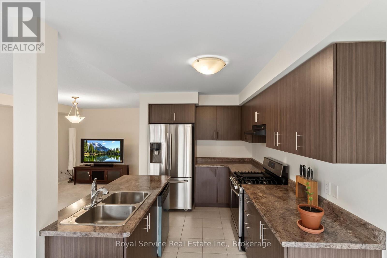 23 Tabaret Crescent, Oshawa, ON photo 10
