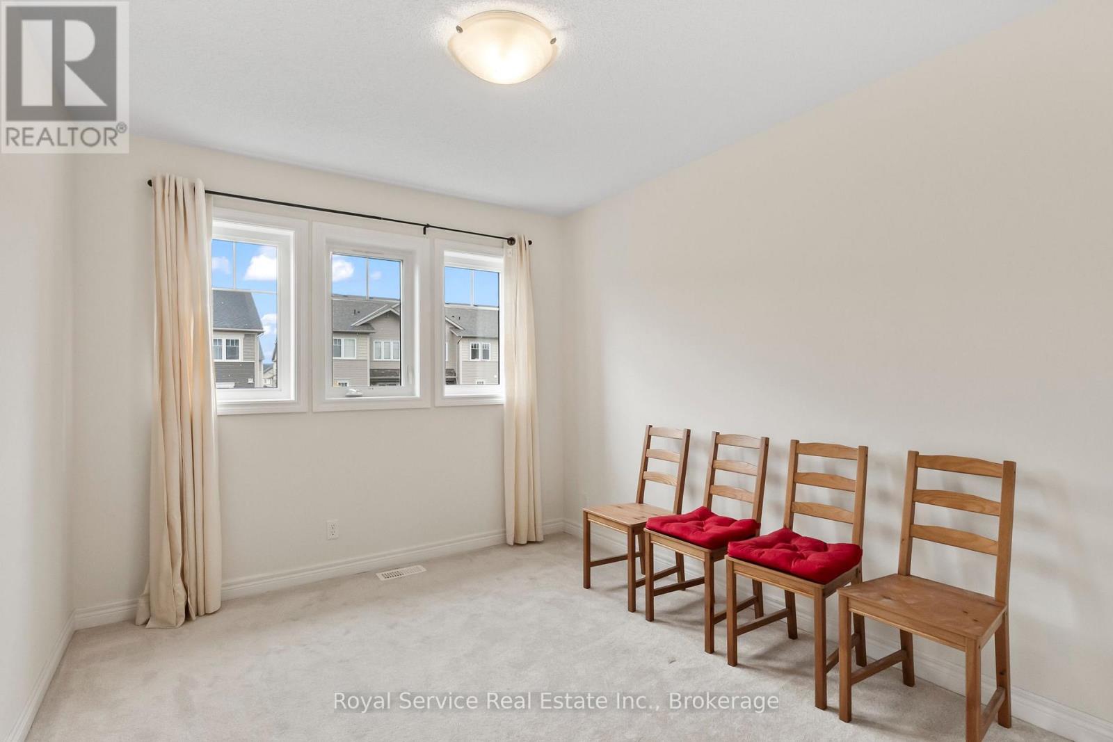 23 Tabaret Crescent, Oshawa, ON photo 21