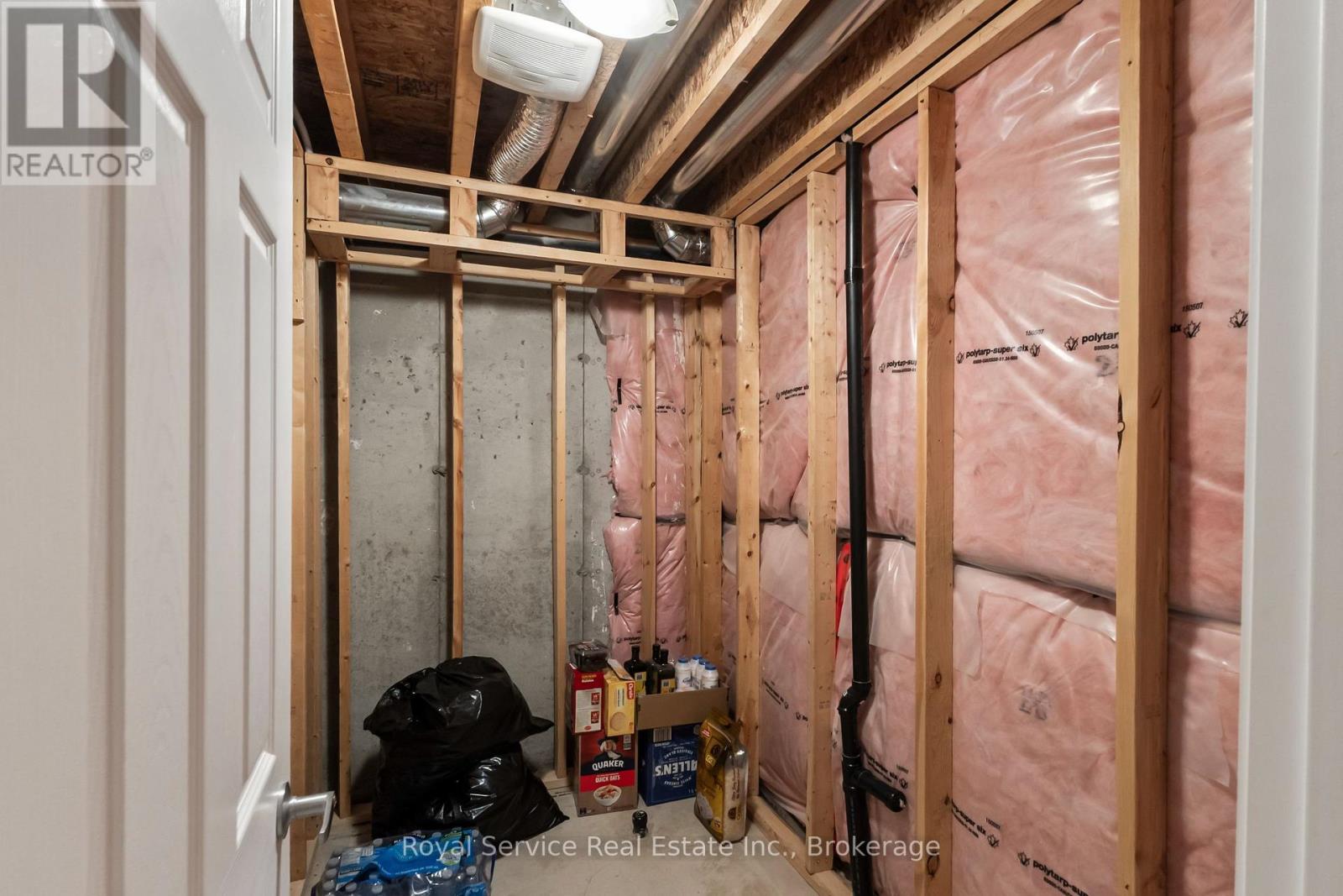 23 Tabaret Crescent, Oshawa, ON photo 32