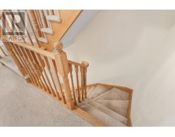 23 Tabaret Crescent, Oshawa, ON L1L0G5 Photo 30