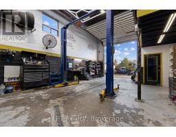 2 - 7 Harlech Court, Markham, ON L3T6L5 Photo 9