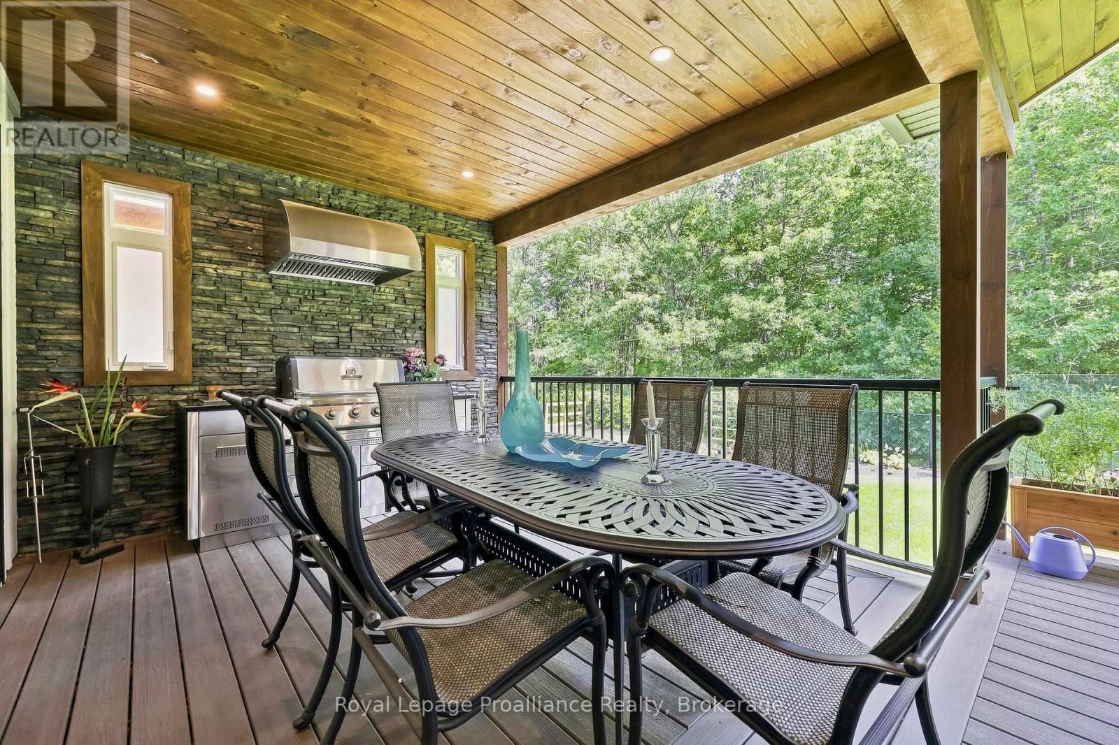 100 DEERVIEW DRIVE - 22