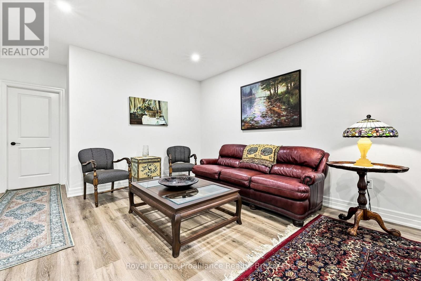 100 DEERVIEW DRIVE - 34
