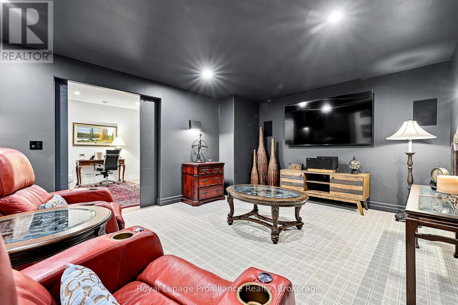100 DEERVIEW DRIVE - 38
