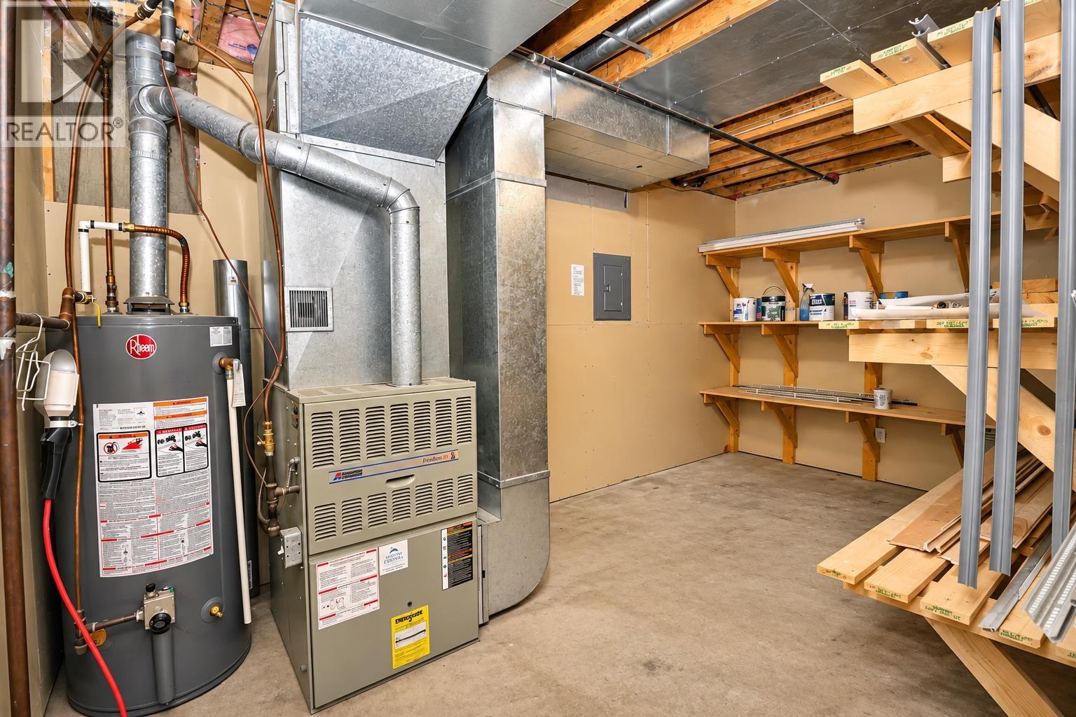 1469 CHESTNUT STREET - 36