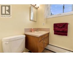 4002 Elphinstone Street, Regina, SK S4S3K9 Photo 17