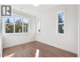 1 768 Lindsay St, Saanich, BC V8Z3E1 Photo 32