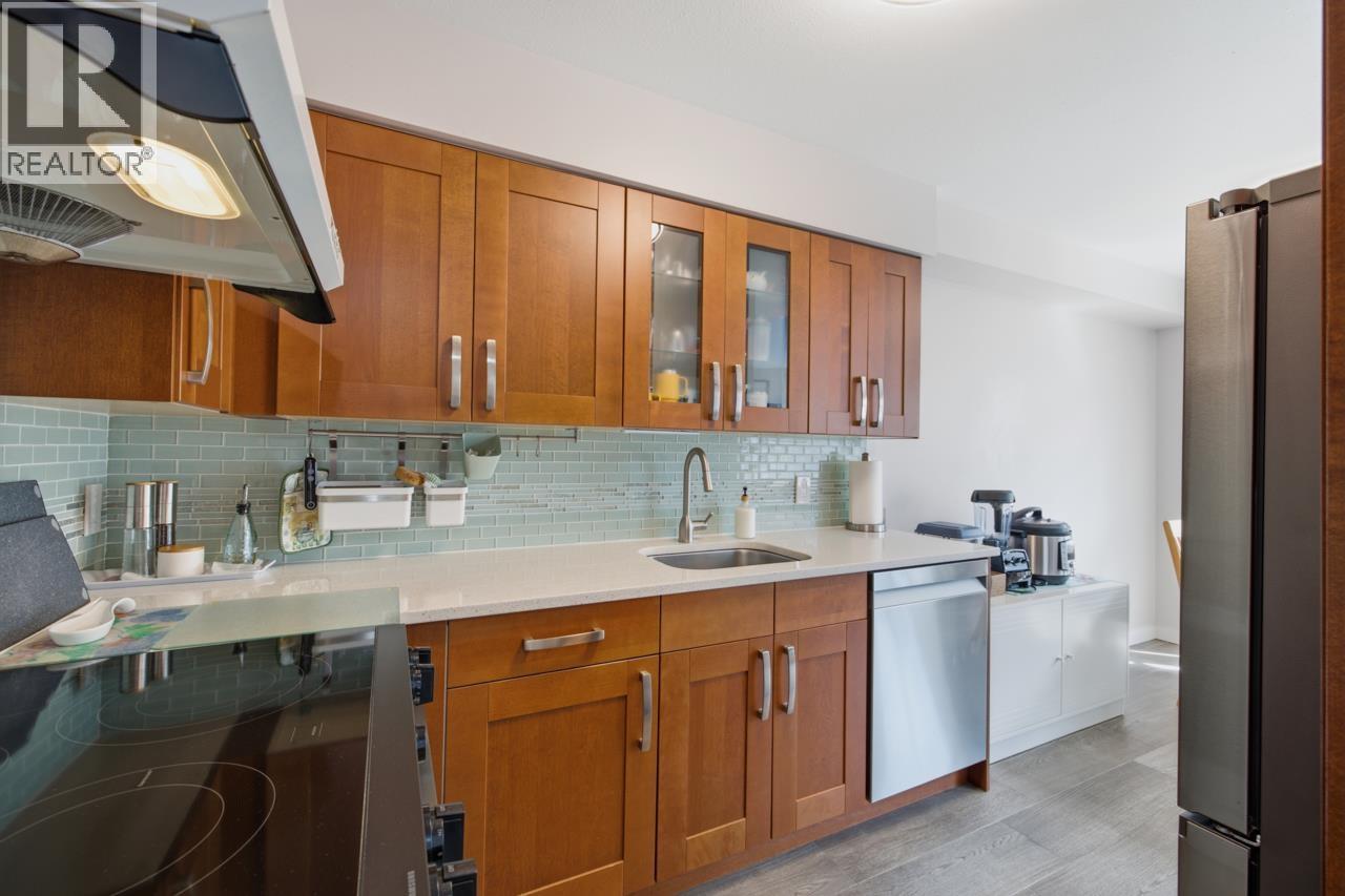Photo of 38 7691 MOFFATT ROAD 2