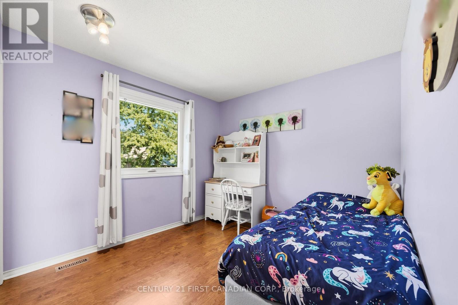 8 Robin Street — photo 24