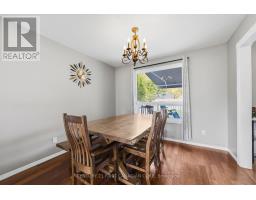 8 Robin Street, North Middlesex, ON N0M1A0 Photo 14