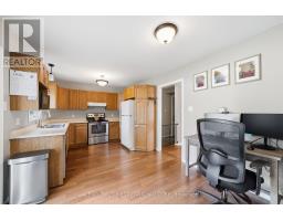 8 Robin Street, North Middlesex, ON N0M1A0 Photo 19