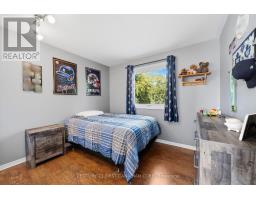 8 Robin Street, North Middlesex, ON N0M1A0 Photo 25