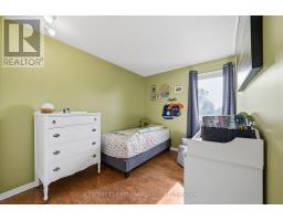 8 Robin Street, North Middlesex, ON N0M1A0 Photo 26