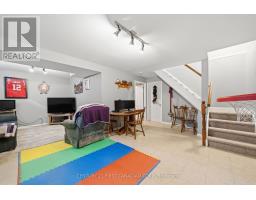 8 Robin Street, North Middlesex, ON N0M1A0 Photo 28