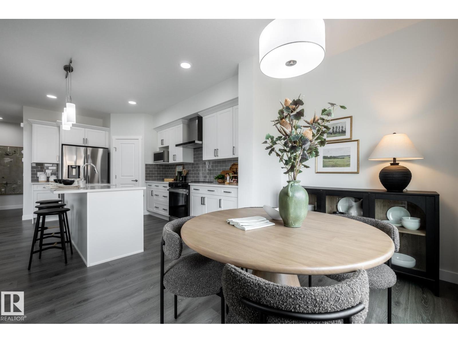 1511 208 ST NW - 12
