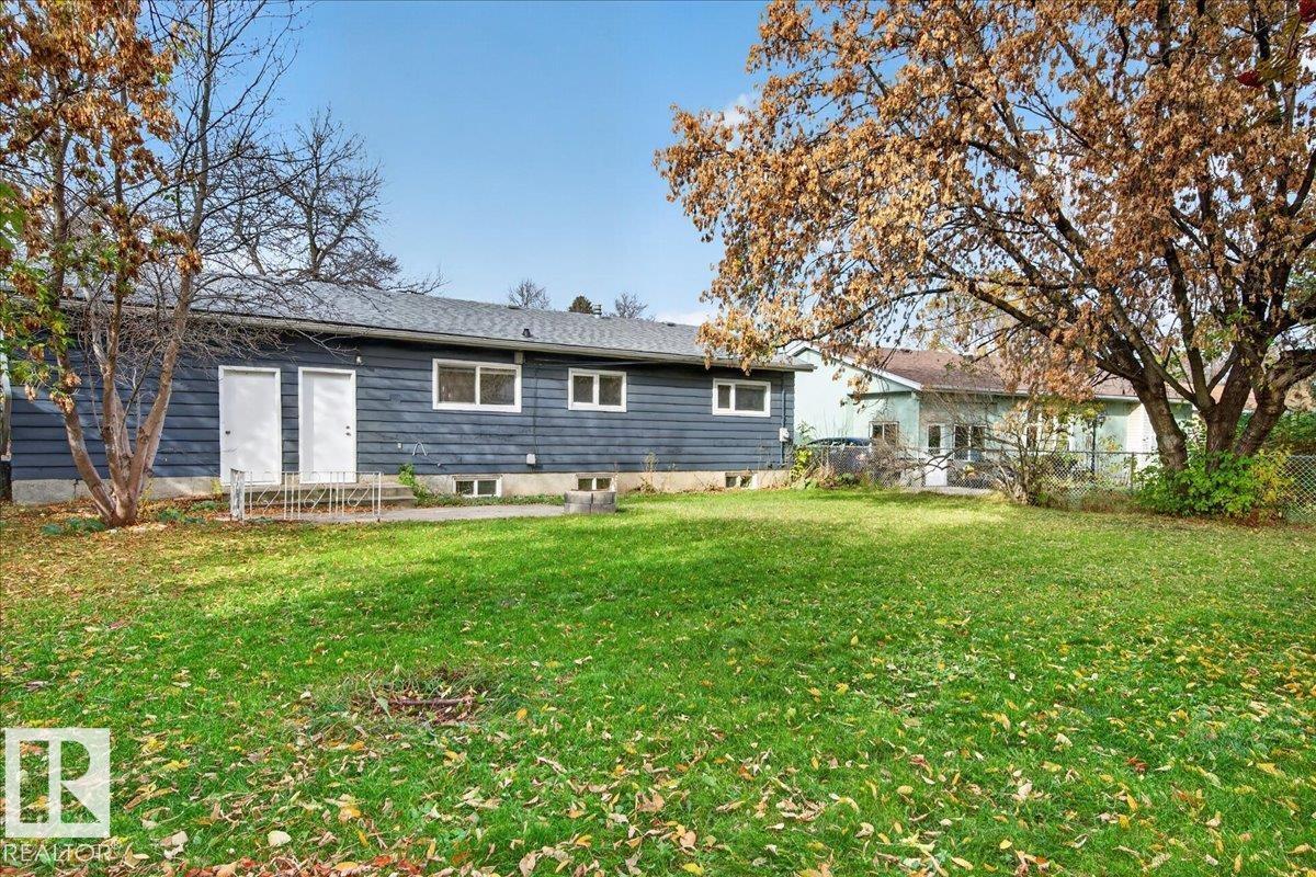 265 EVERGREEN ST - Image 19