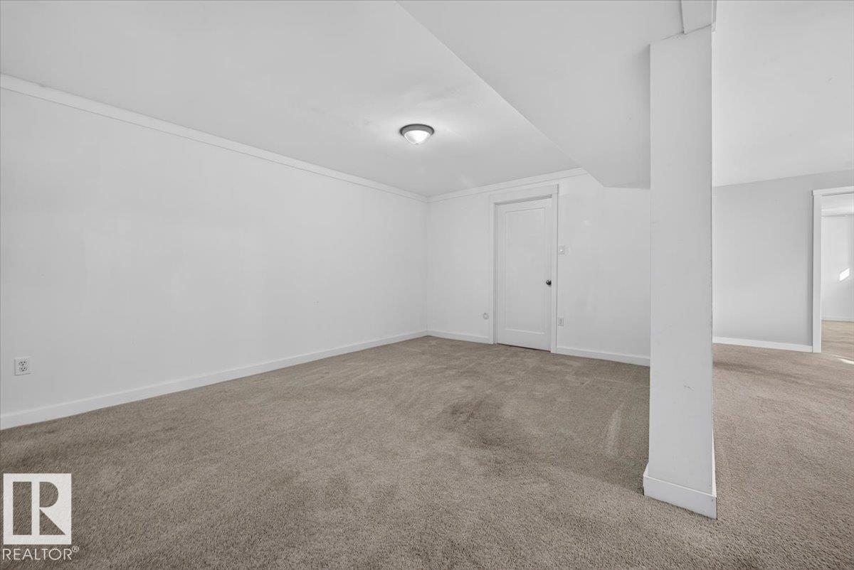 265 EVERGREEN ST - Image 28