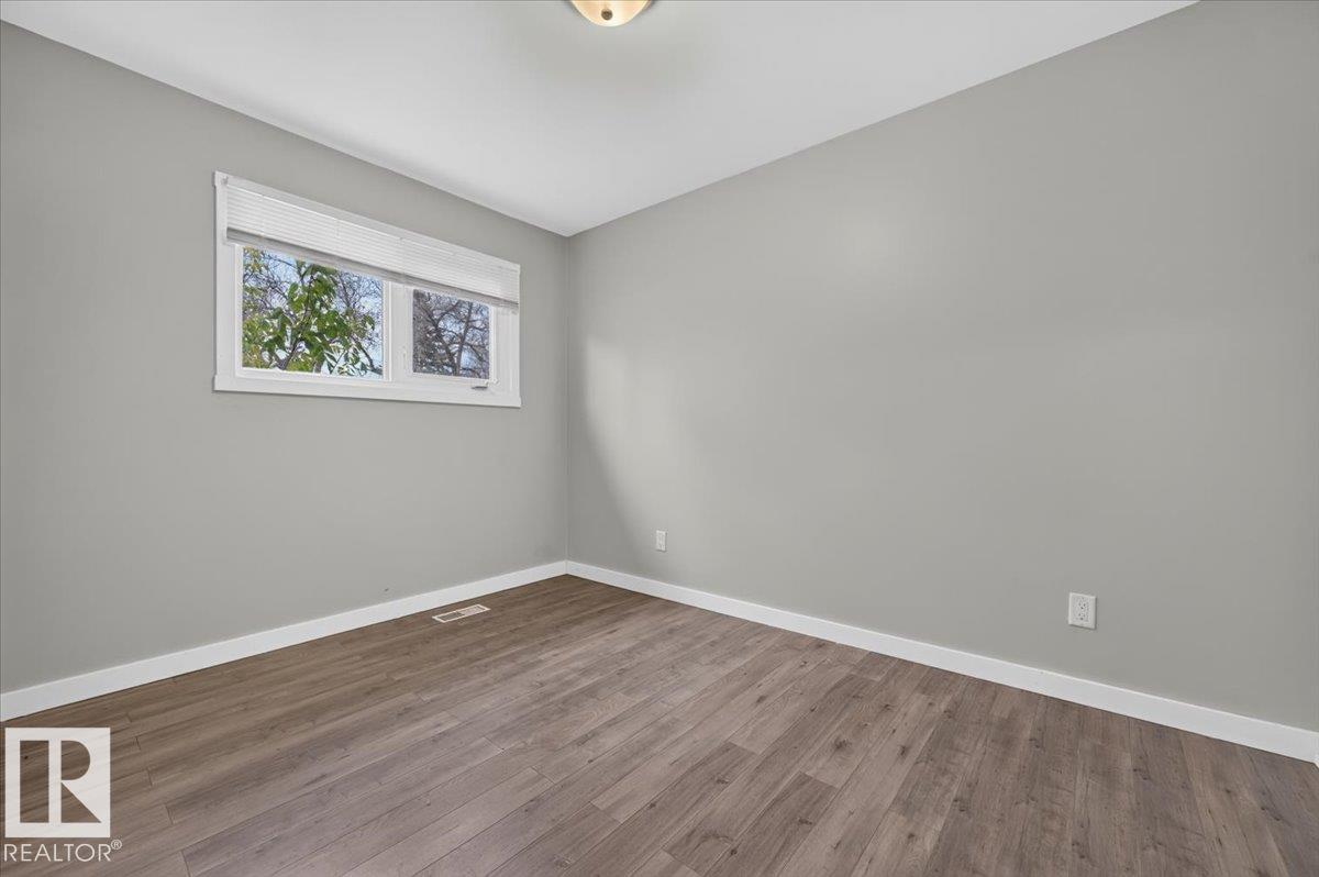 265 EVERGREEN ST - 33