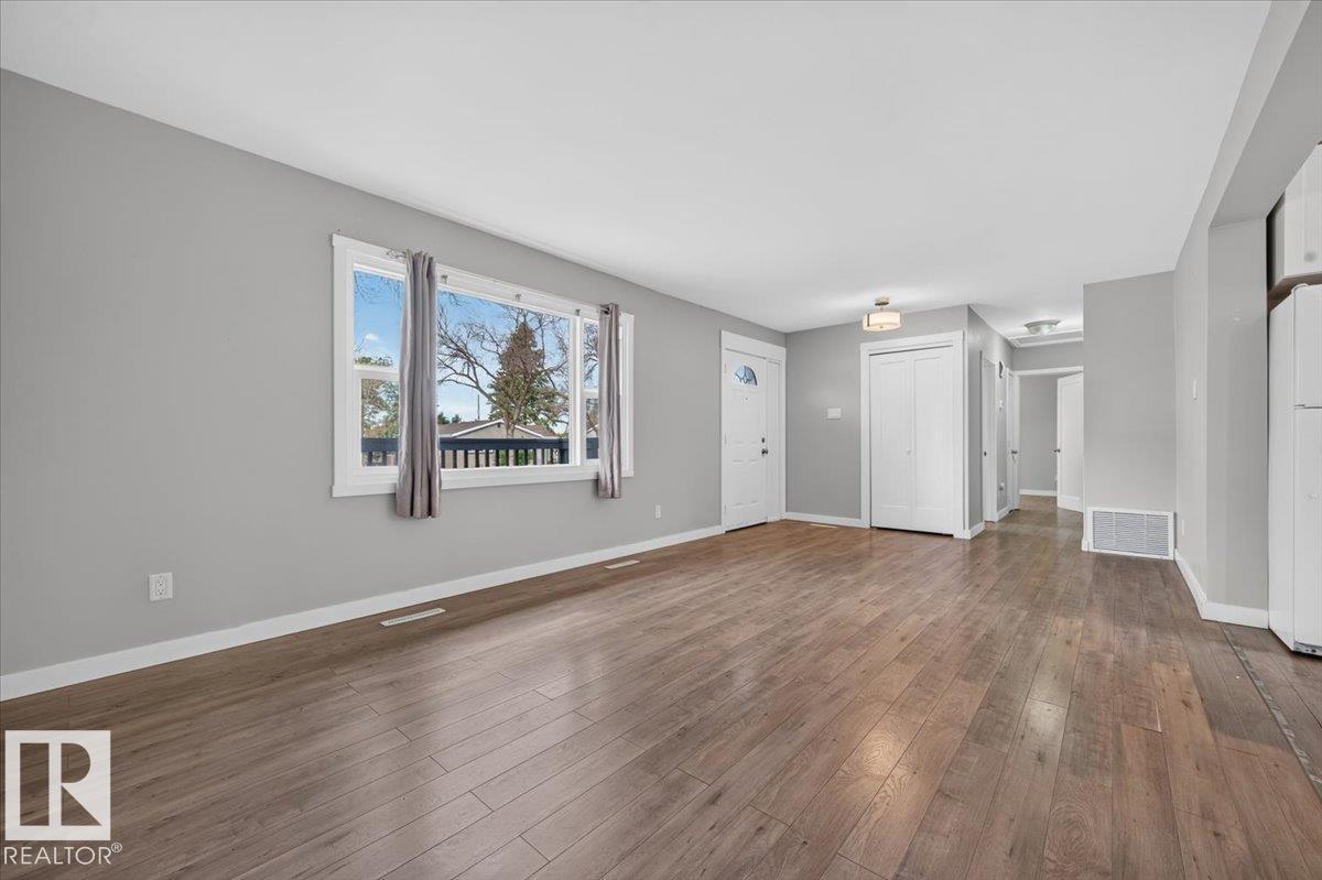 265 EVERGREEN ST - Image 8