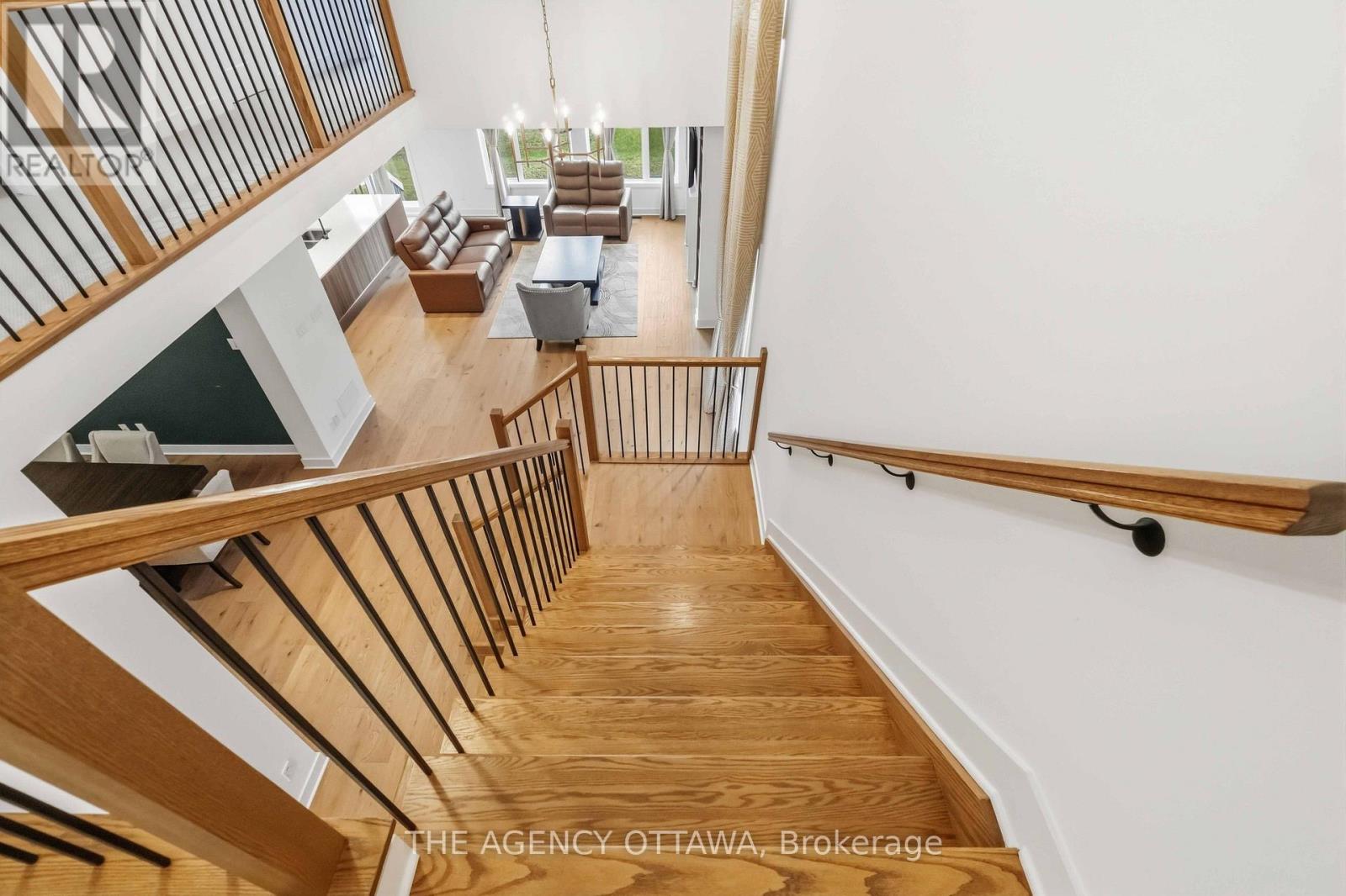 124 Dun Skipper Drive — photo 21