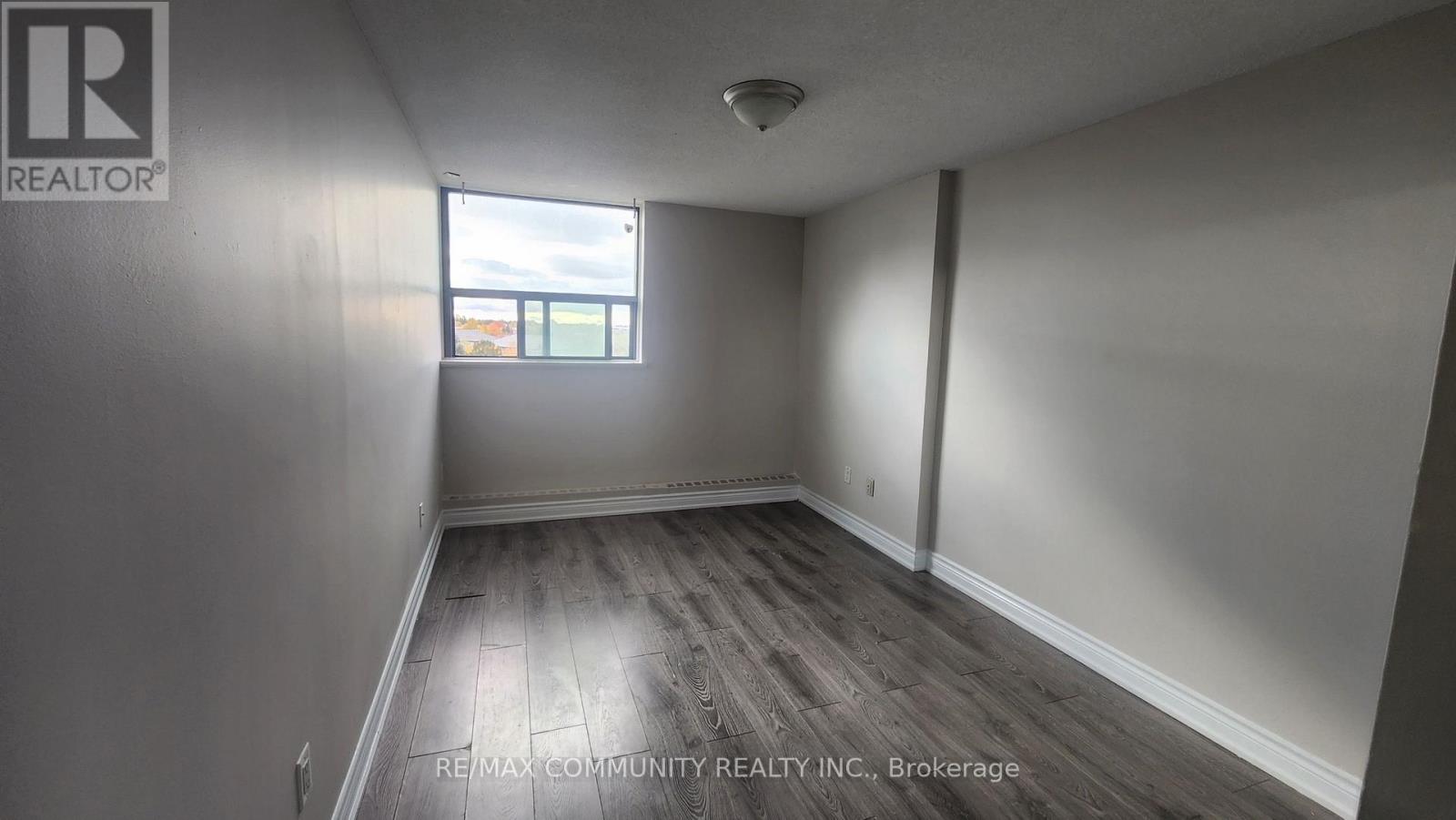 100 Wingarden Court — photo 10