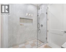 4 768 Lindsay St, Saanich, BC V8Z3E1 Photo 13