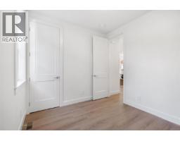 4 768 Lindsay St, Saanich, BC V8Z3E1 Photo 16