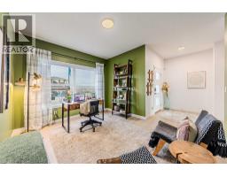 235 Lewiston Drive NE - photo 2