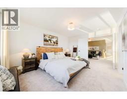 235 Lewiston Drive NE - photo 25