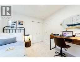 235 Lewiston Drive NE - photo 31