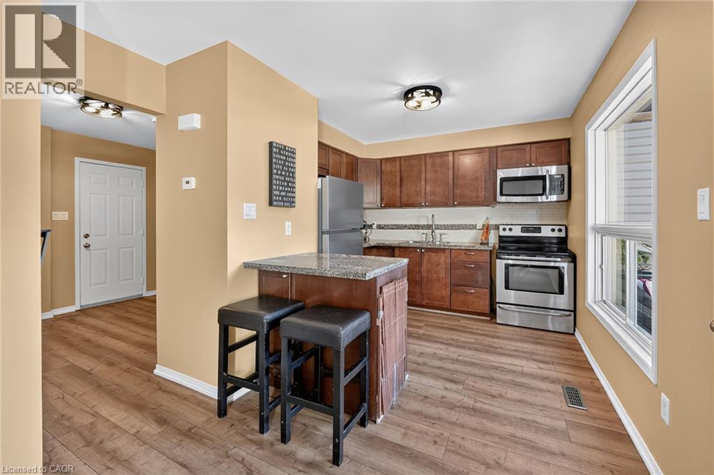 11 HEDGE LAWN Drive - 12