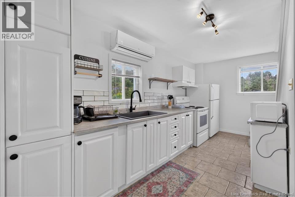 870 Canada Road - 7