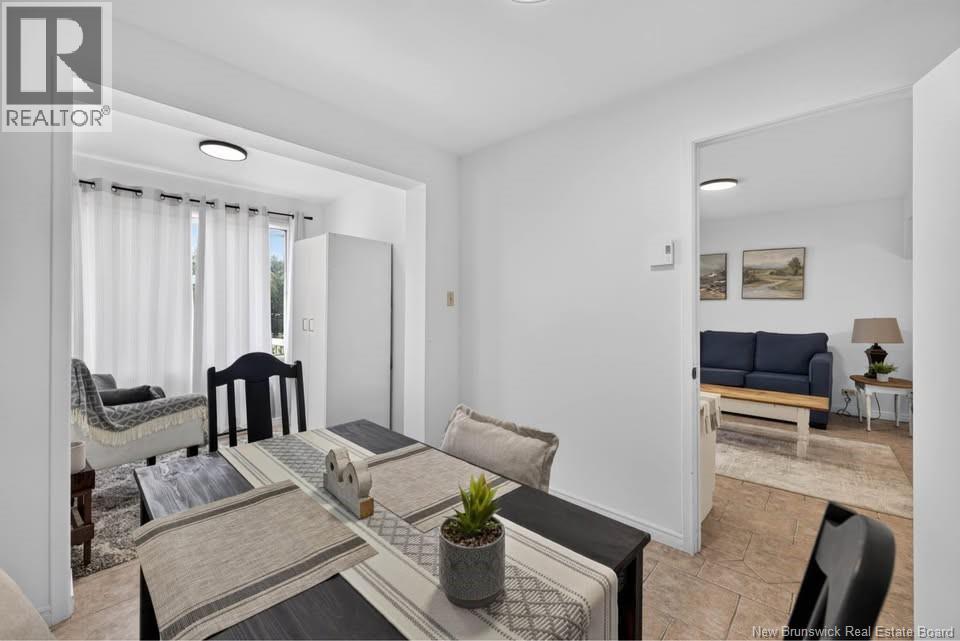 870 Canada Road - 10