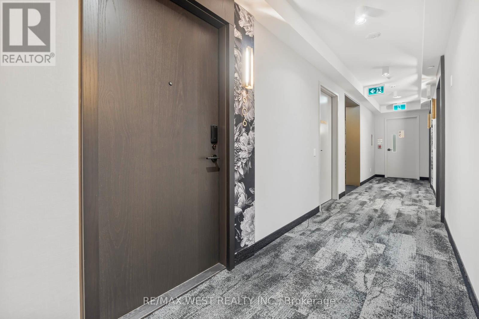 771 Yonge Street — photo 19