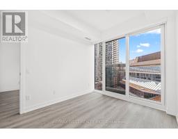 906 - 771 Yonge Street, Toronto, ON M4W0B8 Photo 12