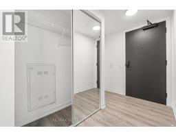 906 - 771 Yonge Street, Toronto, ON M4W0B8 Photo 18
