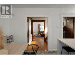 100 Oak Park Avenue, Toronto, ON M4C4M3 Photo 15