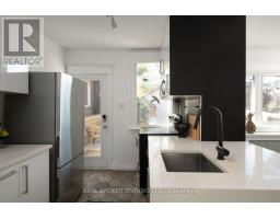 100 Oak Park Avenue, Toronto, ON M4C4M3 Photo 18