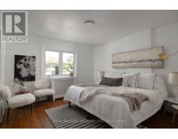 100 Oak Park Avenue, Toronto, ON M4C4M3 Photo 21