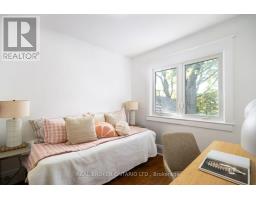 100 Oak Park Avenue, Toronto, ON M4C4M3 Photo 26