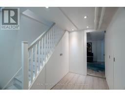100 Oak Park Avenue, Toronto, ON M4C4M3 Photo 36