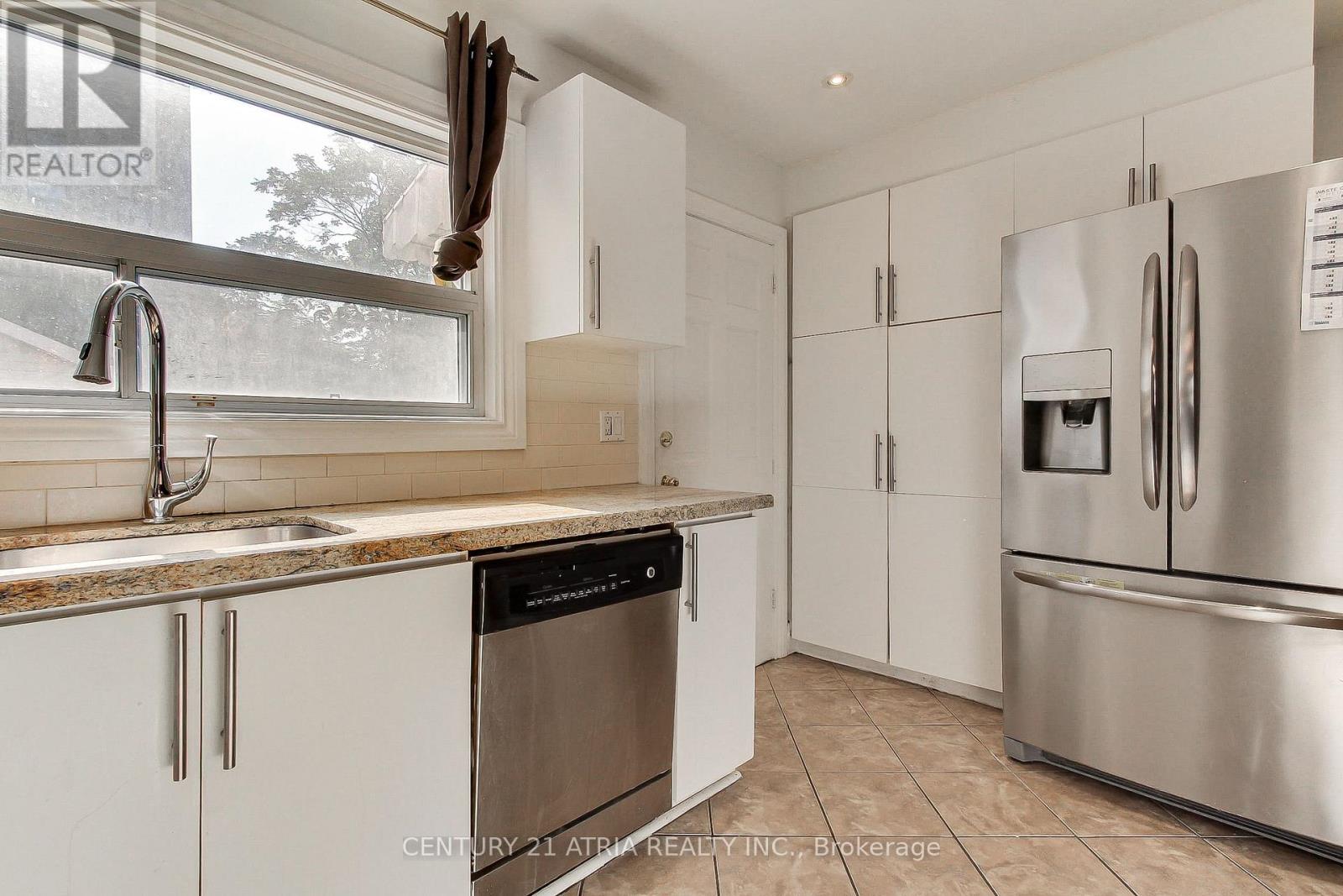 43 Torrens Avenue, Toronto, ON photo 15
