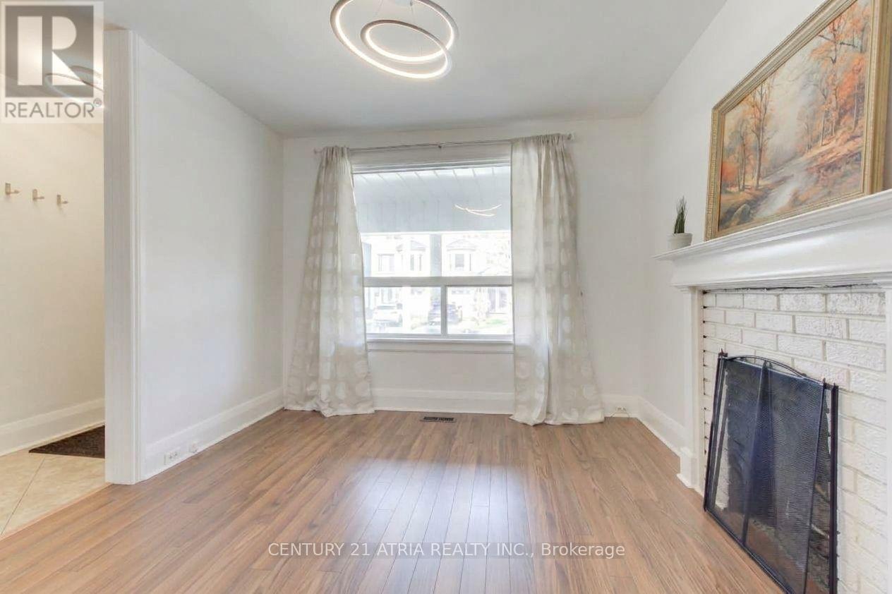 43 Torrens Avenue, Toronto, ON photo 7
