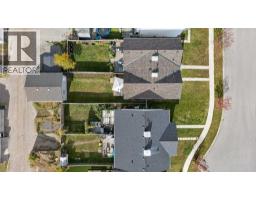 223 Elgin Point SE - photo 41