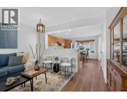 223 Elgin Point SE - photo 3