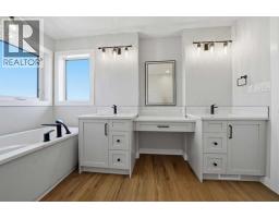 28 Tipping Avenue, Red Deer, AB T4P0Y9 Photo 14