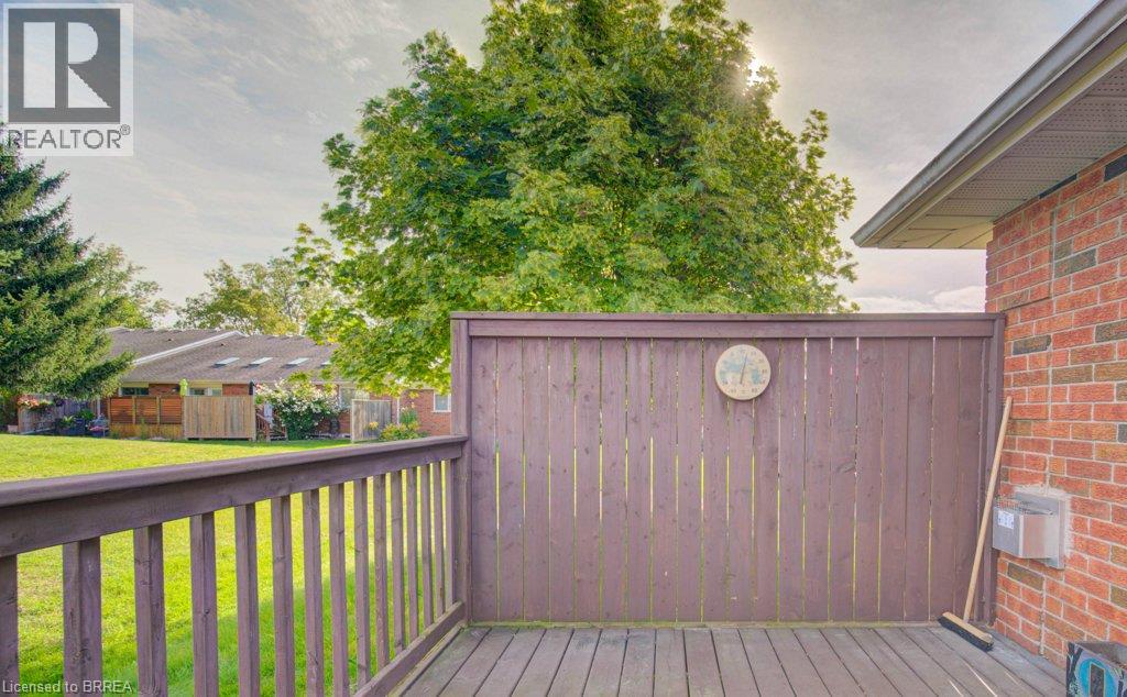 48 Harris Avenue — photo 42