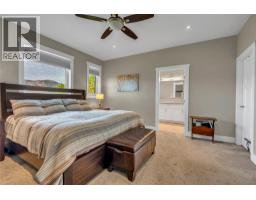 Living room - 177 Sunnybrook Drive, Okanagan Falls, BC V0H1R3 Photo 17